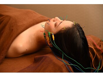 ハリラックス(HA:Ri/LAX)/【美容鍼灸】