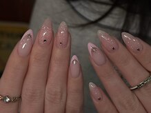 フィルインで爪を痛めず美しいフォルムで“上品な手元”を叶える