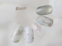 グラティフィー(gratify)/春の淡色ニュアンスネイル