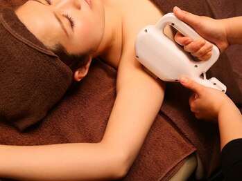 リボーン(REBORN)/美容脱毛専門サロン REBORN