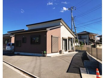 カイロプラクティック ネクサス/駐車場も広くて停めやすいです◇