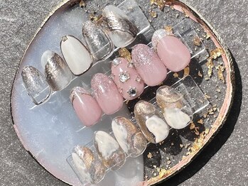 ステラ(Stella)の写真/全メニュー付替えオフ無料★上品で大人可愛いデザインが豊富♪お手頃プライスでなりたい指先へ導きます*