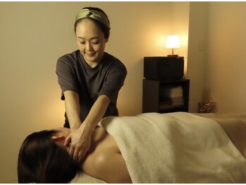 アネーロ(Anhelo)の写真/首肩のコリを徹底ケア◎心までほどけるアロマドライヘッドスパで深いリラックスと軽さを実感♪