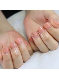 ピンクショートネイル