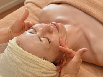 ネフェルティティ 緑地公園店(Nefertity)/◇フィトテラピーマッサージ