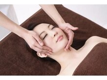 エマ(emma)/フェイシャルデコルテエステ