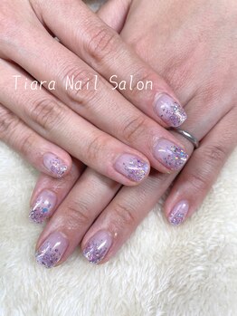 ティアラ(Tiara)/ラメグラデーション