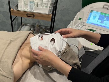 カロン(Kalon)の写真/【触れたくなる肌へ。マリコールの贅沢フェイシャル】