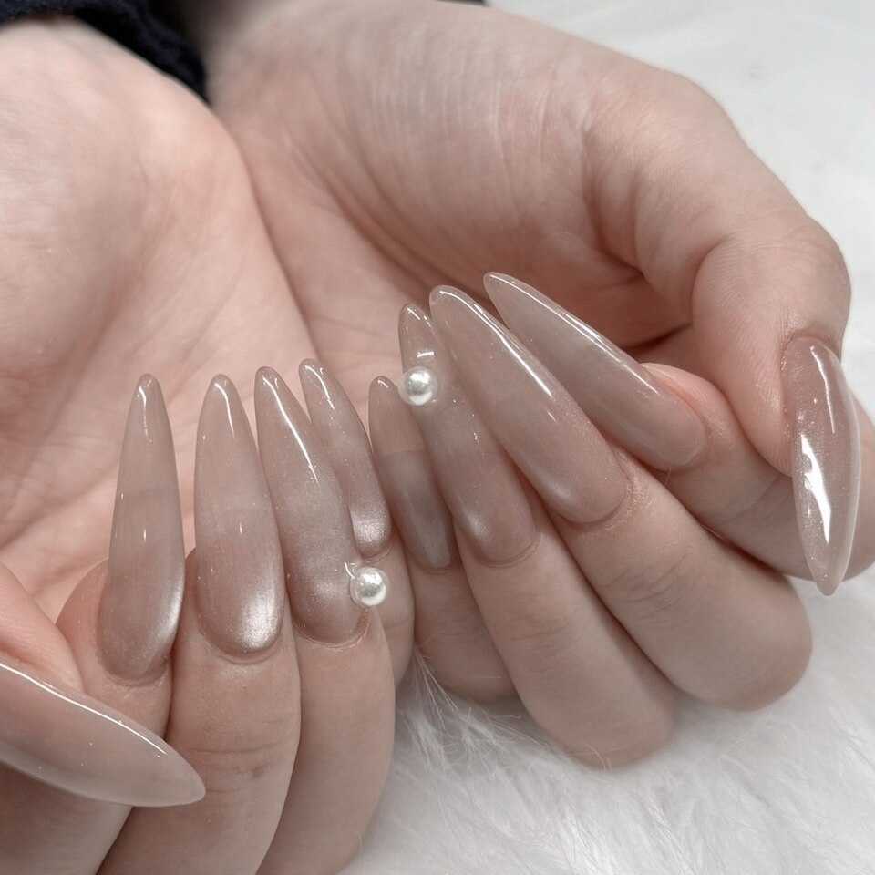 2026年春トレンド】ホワイト ワンカラーのネイルデザイン集｜人気順