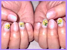 パープルの爪屋