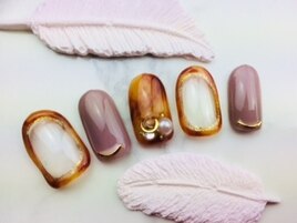 秋・冬・べっこうネイル
