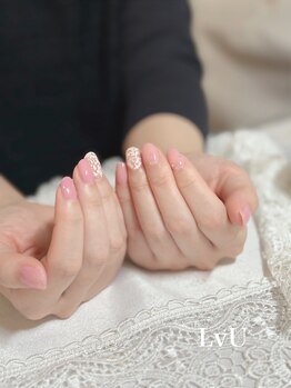 ラブユー(LvU)/春らしいピンクに花びらホロ