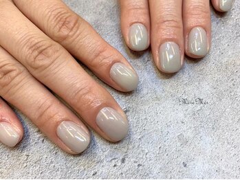 グレーワンカラー 