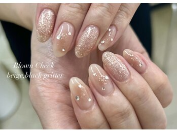 リン 恵比寿(RiN.)/ブラウンチークネイル chinami