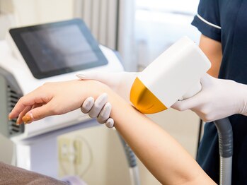 イーエスビューティー(e.s.beauty)/産毛や白髪、焼けた肌にも◎