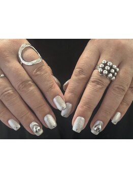 シンプル系（オフィス・日常）が得意