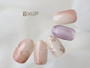 ニュアンスミラーフラワーネイル