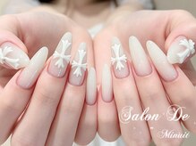 サロン ド ミニュイ(Salon de Minuit)