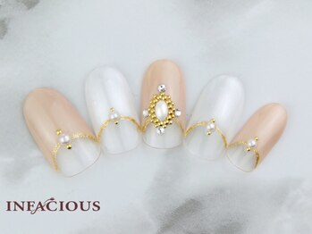 インフェイシャス 大丸福岡天神店/ビジューフレンチネイル 