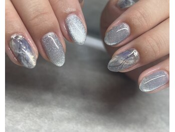 ビネイル(Binail)/シンプルデザイン