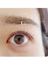 ネイル アンド アイラッシュ フルール 新宿店/ラッシュリフト