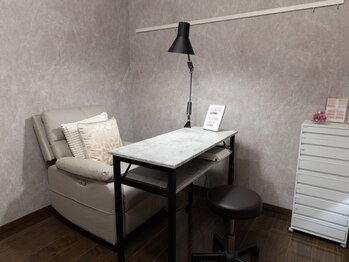 グロス バイ カオ 関内 馬車道(gloss by KAO)の写真/【１０月NEWOPEN☆】”手元全体を美しく見せる”にこだわったネイル・ケア専門のプライベートサロン