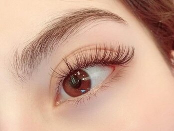 アイデザインラボ 神戸の写真/LED×フラットラッシュの高持続マツエク◎1人1人のクセを見極め美しい仕上がりの理想のぱっちりEYEを実現♪