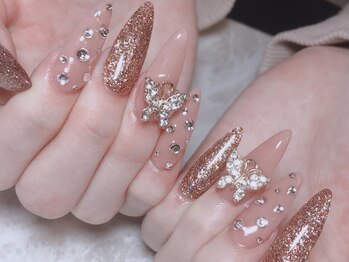 トレジャー(treasure)の写真/やりたいネイルを自由に楽しめる♪持ち込みデザインOKで理想のお手元を叶えます☆海外セレクトのパーツも◎