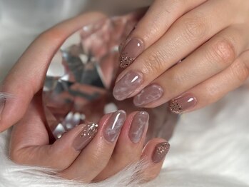 ウィア(VIA)の写真/肌なじみのいいピンク系カラ-が豊富!シンプルだからこそ技術で差がつく♪初めての方にオススメク-ポンも☆