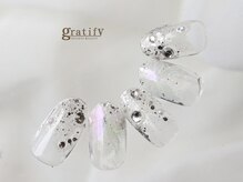 グラティフィー(gratify)/人気のリボン×ワンホンネイル