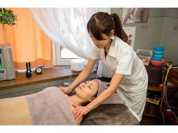 エミリー(Emilly)/マッサージ