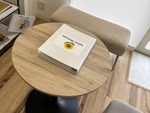 サロンナナラ(salon Nanala)の雰囲気(光が入る明るいサロンです☆)