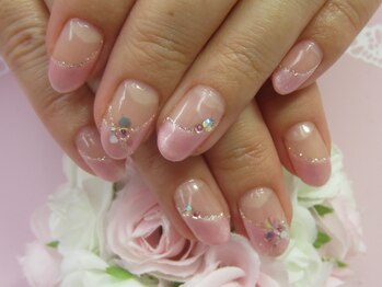 ネイルサロン ビー トライアングル 神楽坂店(B'triangle)/定額キャンペーンアートジェル