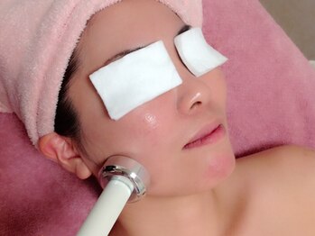 エステティックサロン ココチ(Cocochi)の写真/【”バクテリウムピール”が大人気!!】敏感肌や肌が薄くピーリングは刺激が強すぎる方にも◎