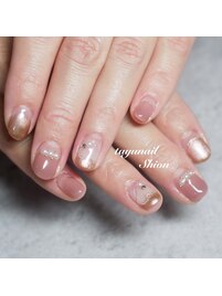 ベージュハートフレンチネイル