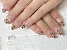 ニケ/レオパグラデ