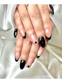 ナナズネイル 魚町店(NANA’sNail)/人気ブラック×ハート