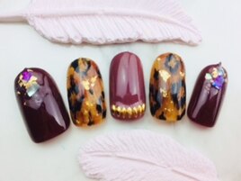 秋・冬・ヒョウ柄ネイル