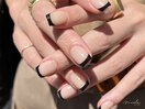 シンプル黒フレンチネイル