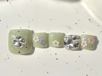 ピョルネイル 浦和(Byul Nail)/ガーリークローバー