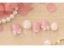 ネイルサロンprish銀座4丁目店【マグネット&フットネイル定額サロン】/6000円　バルーンフレンチ　春