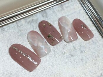 アイラッシュトウキョウ 横浜サンクチュアリ 横浜西口店/8月定額ネイル