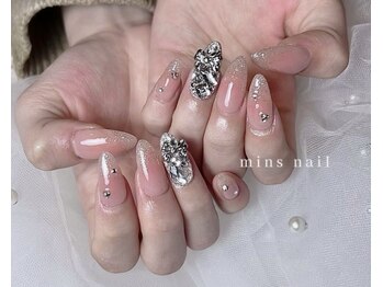 ミンズネイル(minsnail)/長さ出しチークネイル