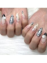 リッシュ ドゥ(RICHE deux)/白黒ツイードネイル