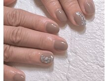 ラウ(Lau)/シェルデザイン¥５５００