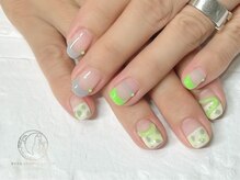 ニケ/蛍光アシメ