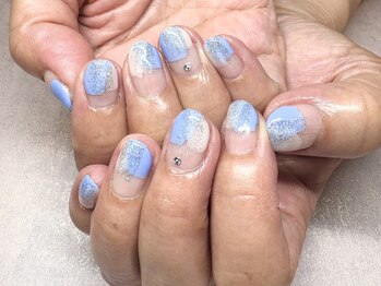 パープルの爪屋/塗りかけネイルで涼しげに♪