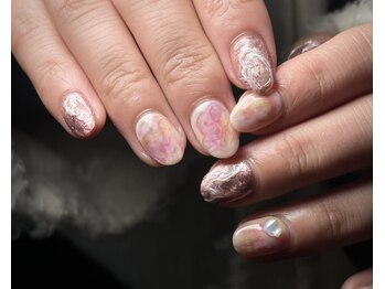 ルマート 池袋東口店(Lumart)の写真/ワンカラーやマグネット、日常に馴染むこだわりのニュアンスネイルまで、ご希望に合わせて幅広くご提案!