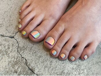 カーティシーネイルズ(curtisii NAILS)/