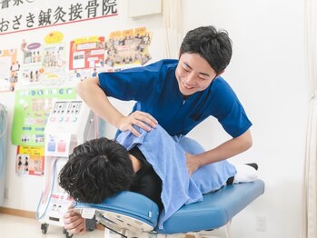 おざき鍼灸接骨院の写真/【歪み・肩こり・腰痛・骨盤矯正】体の歪みが気になる方へ。姿勢・骨盤バランスを整え根本改善を目指します